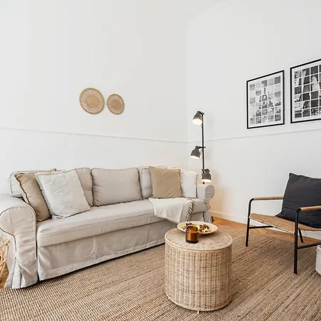 Empire Echo 2-bdr Apartment *