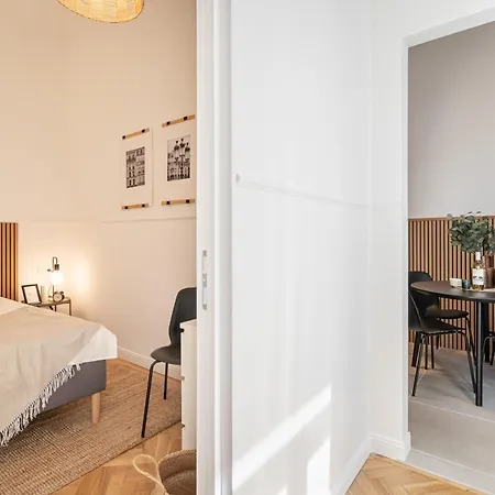 Empire Echo 2-bdr * 布达佩斯