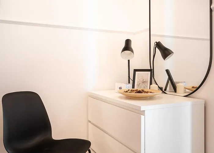 Empire Echo 2-bdr Apartment *